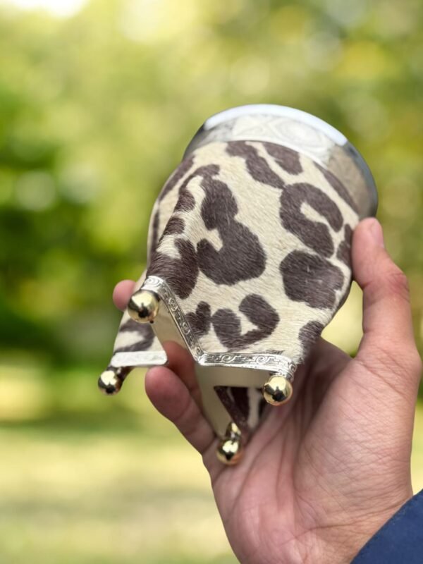 Imperial Animal Print Base Bolitas